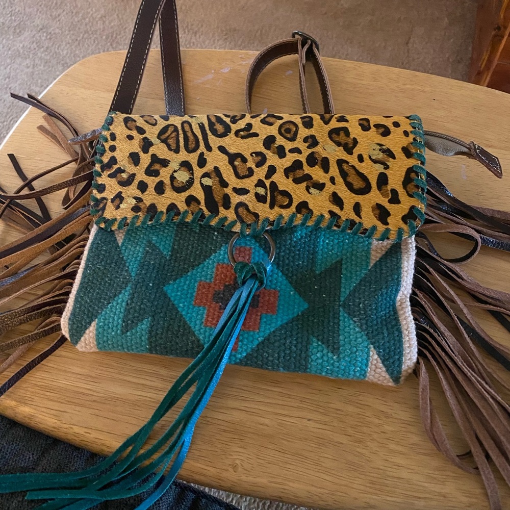 Myra Bag crossbody